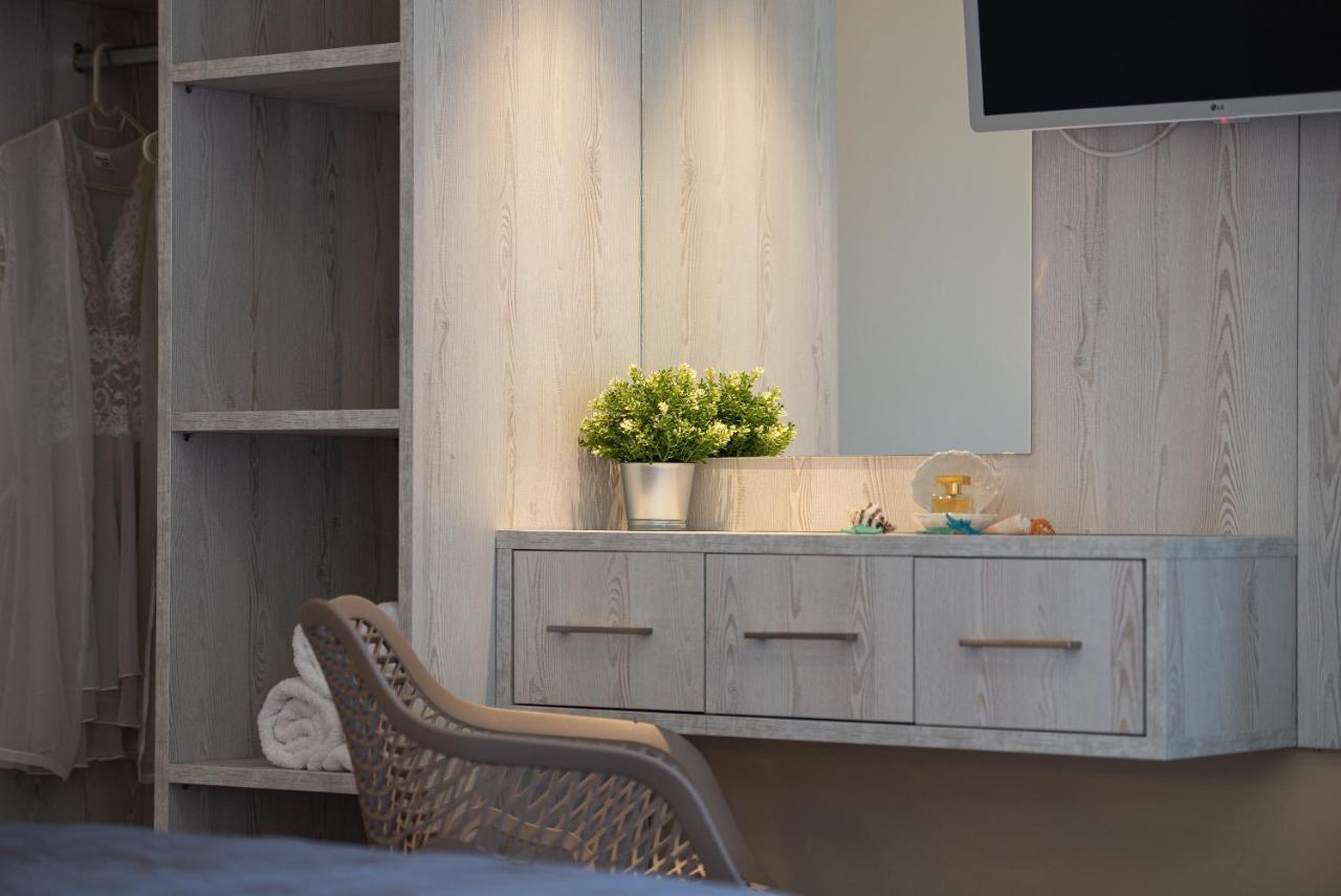 Apartamento Rodon Garden Sarti Exterior foto