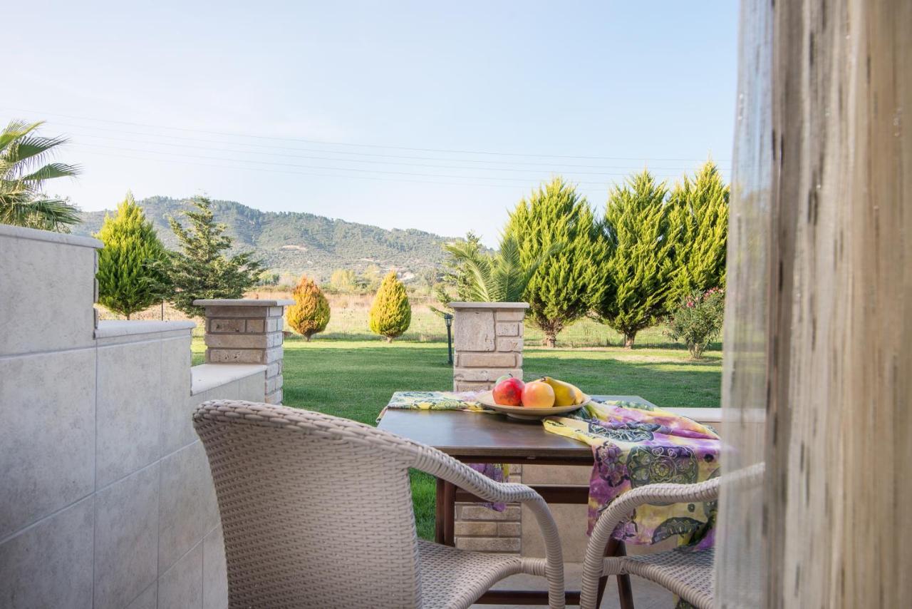 Apartamento Rodon Garden Sarti Exterior foto