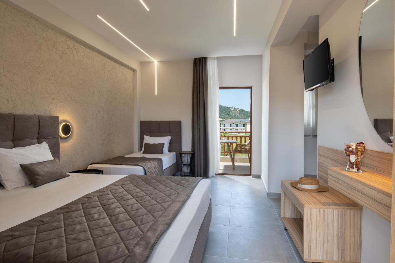 Apartamento Rodon Garden Sarti Exterior foto